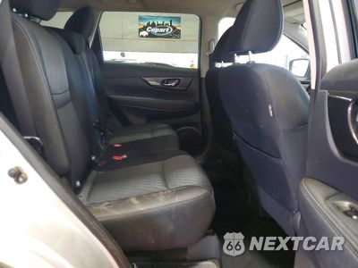 Zdjęcie 10 z 12 samochodu: 2017 NISSAN ROGUE SV VIN:KNMAT2MV9HP600712 - miniatura