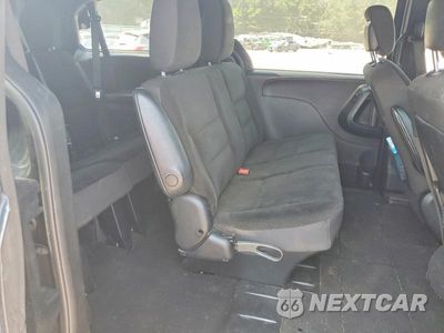 Zdjęcie 11 z 13 samochodu: 2018 DODGE GRAND CARAVAN SE VIN:2C4RDGBG5JR152619 - miniatura