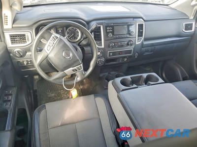 Zdjęcie 8 z 12 samochodu: 2017 NISSAN TITAN XD S VIN:1N6BA1F32HN520211 - miniatura