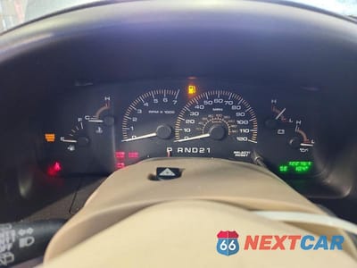 Zdjęcie 9 z 13 samochodu: 2003 FORD EXPEDITION XLT VIN:1FMRU15W23LA31506 - miniatura