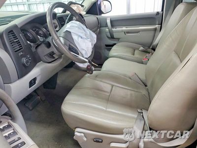 Zdjęcie 7 z 12 samochodu: 2011 GMC SIERRA K1500 SLE VIN:1GTR2VE37BZ112536 - miniatura