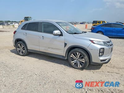 Czwarte zdjęcie samochodu z boku: 2021 MITSUBISHI OUTLANDER SPORT SE VIN:JA4APVAU3MU025837 - miniatura