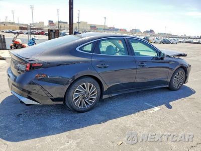 Trzecie zdjęcie samochodu z tyłu: 2024 HYUNDAI SONATA HYBRID LIMITED VIN:KMHL54JJ5RA088026 - miniatura