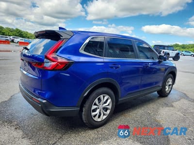 Trzecie zdjęcie samochodu z tyłu: 2025 HONDA CR-V LX VIN:2HKRS4H23SH410571 - miniatura