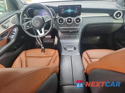 Zdjęcie 8 z 13 samochodu: 2021 MERCEDES-BENZ GLC 300 4MATIC VIN:W1N0G8EB7MV293854 - miniatura