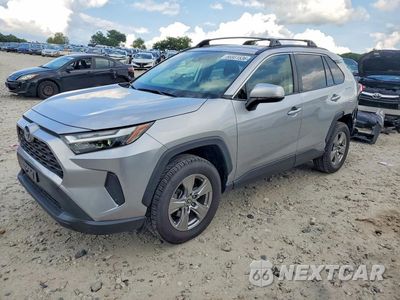 2023 TOYOTA RAV4 HYBRID XLE JTMRWRFV7PD195286 - główne zdjęcie licytacji z USA - miniatura