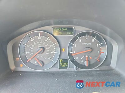 Zdjęcie 9 z 12 samochodu: 2011 VOLVO S40 T5 VIN:YV1672MS1B2549916 - miniatura