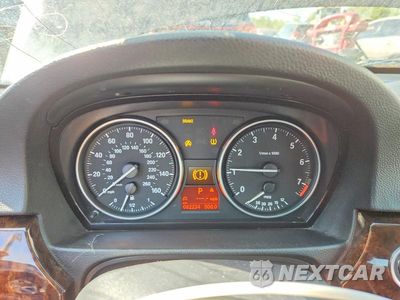 Zdjęcie 9 z 12 samochodu: 2009 BMW 328 XI SULEV VIN:WBAPK53599A645800 - miniatura