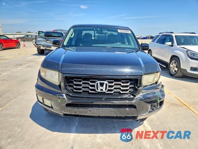 Piąte zdjęcie samochodu w środku: 2014 HONDA RIDGELINE RTL-S VIN:5FPYK1F60EB004418 - miniatura