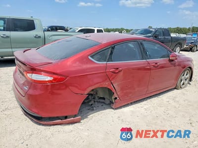 Trzecie zdjęcie samochodu z tyłu: 2016 FORD FUSION SE VIN:3FA6P0HD6GR202144 - miniatura