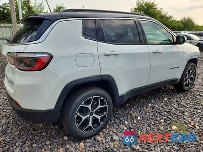 Trzecie zdjęcie samochodu z tyłu: 2025 JEEP COMPASS LIMITED VIN:3C4NJDCN1ST614451 - miniatura