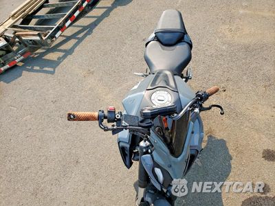 Piąte zdjęcie samochodu w środku: 2021 YAMAHA MT07 VIN:JYARM32E0MA000369 - miniatura
