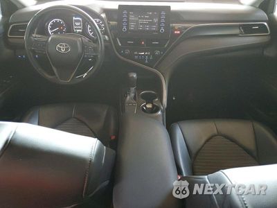 Zdjęcie 8 z 13 samochodu: 2022 TOYOTA CAMRY SE VIN:4T1G11AK5NU623160 - miniatura