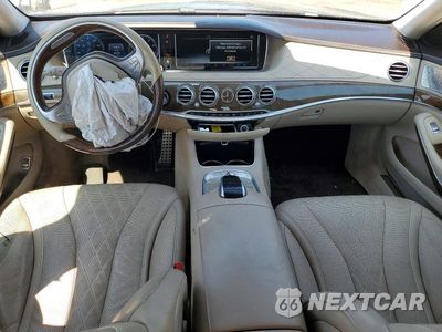Zdjęcie 8 z 12 samochodu: 2017 MERCEDES-BENZ S 550 VIN:WDDUG8CB3HA318098 - miniatura