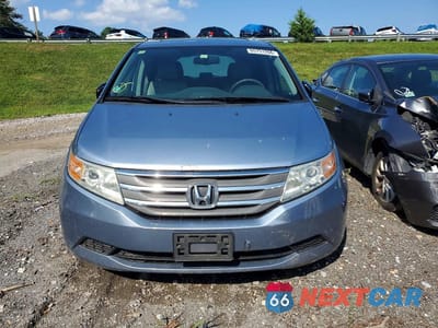 Piąte zdjęcie samochodu w środku: 2013 HONDA ODYSSEY EXL VIN:5FNRL5H62DB059160 - miniatura