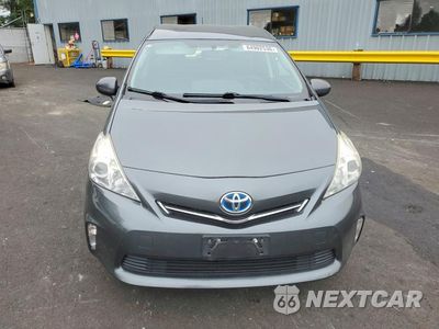 Piąte zdjęcie samochodu w środku: 2012 TOYOTA PRIUS V THREE VIN:JTDZN3EUXC3156751 - miniatura