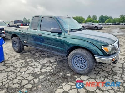 Czwarte zdjęcie samochodu z boku: 2001 TOYOTA TACOMA BASE VIN:5TEVL52N91Z822851 - miniatura