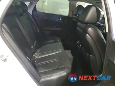 Zdjęcie 10 z 12 samochodu: 2016 KIA OPTIMA EX VIN:5XXGU4L30GG047621 - miniatura