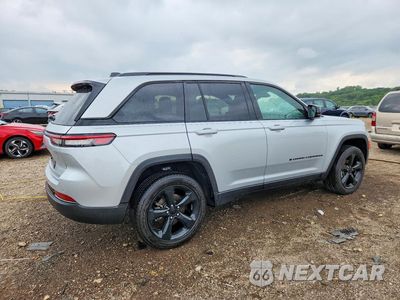 Trzecie zdjęcie samochodu z tyłu: 2023 JEEP GRAND CHEROKEE LAREDO VIN:1C4RJHAG4P8900734 - miniatura