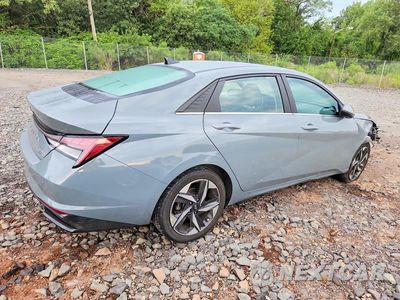 Trzecie zdjęcie samochodu z tyłu: 2022 HYUNDAI ELANTRA LIMITED VIN:KMHLN4AJ5NU022164 - miniatura