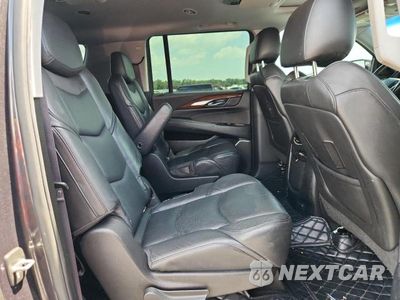 Zdjęcie 11 z 14 samochodu: 2016 CADILLAC ESCALADE ESV LUXURY VIN:1GYS4HKJ4GR457346 - miniatura