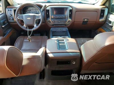 Zdjęcie 8 z 12 samochodu: 2017 CHEVROLET SILVERADO K2500 HIGH COUNTRY VIN:1GC1KXEY5HF142942 - miniatura