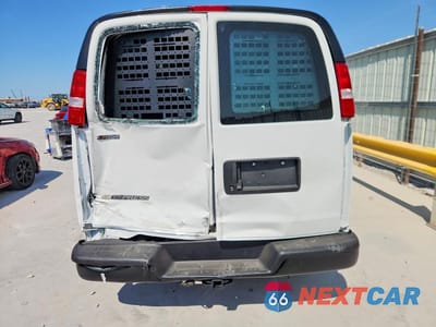 Zdjęcie 6 z 13 samochodu: 2025 CHEVROLET EXPRESS G2500 VIN:1GCWGAFPXS1272147 - miniatura