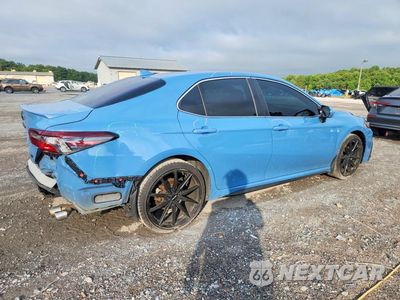 Trzecie zdjęcie samochodu z tyłu: 2023 TOYOTA CAMRY SE VIN:4T1G11AK3PU092379 - miniatura