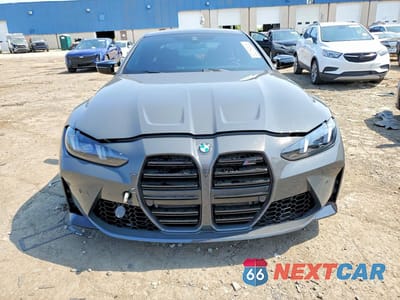 Piąte zdjęcie samochodu w środku: 2025 BMW M4 COMPETITION VIN:WBS33HK03SCS96674 - miniatura