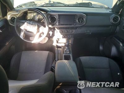 Zdjęcie 8 z 12 samochodu: 2023 TOYOTA TACOMA TRD OFF-ROAD VIN:3TMCZ5AN9PM633498 - miniatura