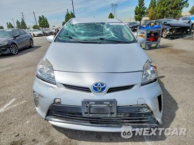 Piąte zdjęcie samochodu w środku: 2015 TOYOTA PRIUS TWO VIN:JTDKN3DU3F0453238 - miniatura