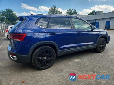Trzecie zdjęcie samochodu z tyłu: 2022 VOLKSWAGEN TAOS SE IQ DRIVE VIN:3VVPX7B26NM021670 - miniatura