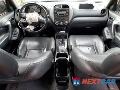 Zdjęcie 8 z 13 samochodu: 2005 TOYOTA RAV4 BASE VIN:JTEHD20V056042635 - miniatura
