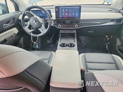 Zdjęcie 8 z 14 samochodu: 2024 HONDA PROLOGUE ELITE VIN:3GPKHZRJ1RS525428 - miniatura