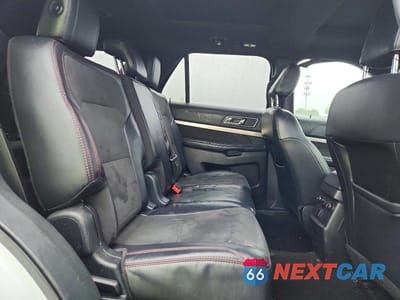Zdjęcie 11 z 14 samochodu: 2019 FORD EXPLORER XLT VIN:1FM5K8D88KGA81334 - miniatura