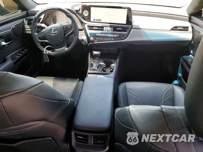 Zdjęcie 8 z 13 samochodu: 2025 LEXUS ES 300H LUXURY VIN:58AEA1C14SU074258 - miniatura