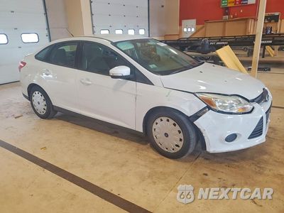 Czwarte zdjęcie samochodu z boku: 2013 FORD FOCUS SE VIN:1FADP3F26DL166542 - miniatura