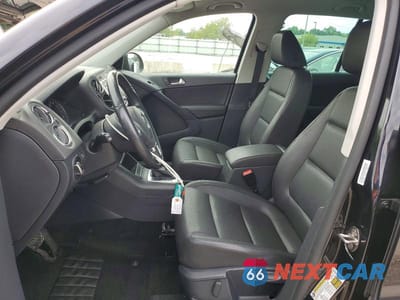Zdjęcie 7 z 13 samochodu: 2015 VOLKSWAGEN TIGUAN S VIN:WVGAV7AX0FW513597 - miniatura