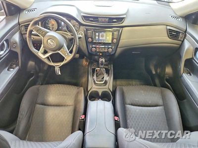 Zdjęcie 8 z 14 samochodu: 2019 NISSAN ROGUE SV VIN:JN8AT2MVXKW381518 - miniatura