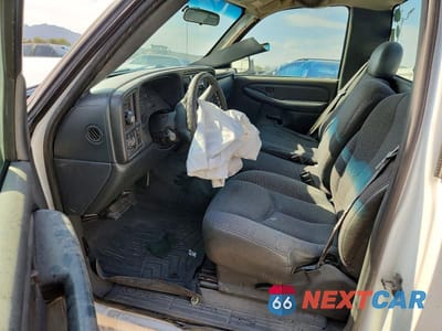 Zdjęcie 7 z 12 samochodu: 2000 CHEVROLET SILVERADO C1500 VIN:1GCEC14W9YE173399 - miniatura