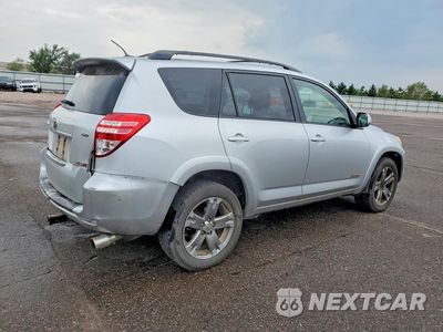 Trzecie zdjęcie samochodu z tyłu: 2010 TOYOTA RAV4 SPORT VIN:JTMRK4DV3A5094118 - miniatura