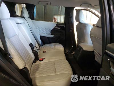 Zdjęcie 11 z 13 samochodu: 2024 MITSUBISHI OUTLANDER SEL VIN:JA4J3WA84RZ016353 - miniatura