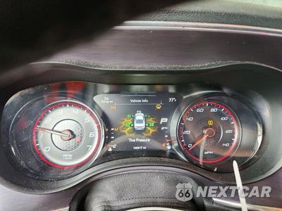 Zdjęcie 9 z 12 samochodu: 2018 DODGE CHARGER SXT VIN:2C3CDXBG9JH328930 - miniatura