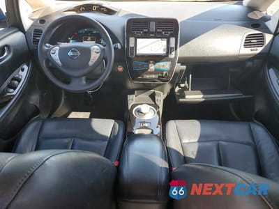 Zdjęcie 8 z 12 samochodu: 2015 NISSAN LEAF SL VIN:1N4AZ0CP1FC313669 - miniatura