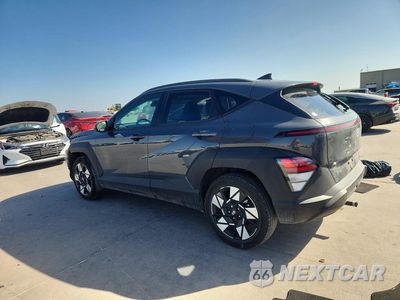 Drugie zdjęcie samochodu z przodu: 2025 HYUNDAI KONA SEL VIN:KM8HB3AB5SU311543 - miniatura