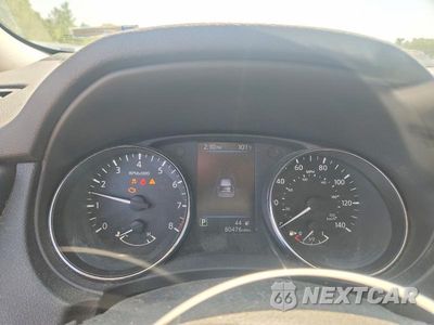 Zdjęcie 9 z 13 samochodu: 2019 NISSAN ROGUE SL VIN:5N1AT2MV0KC764716 - miniatura