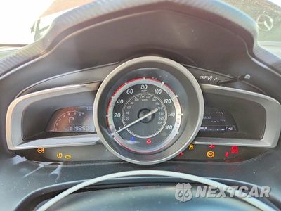 Zdjęcie 9 z 12 samochodu: 2015 MAZDA 3 TOURING VIN:3MZBM1L79FM176673 - miniatura