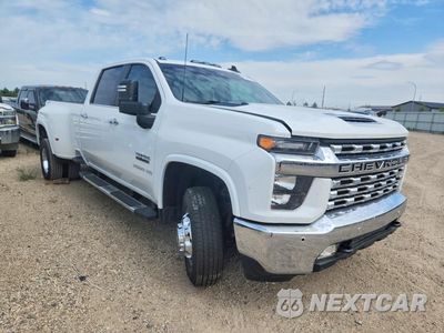 Czwarte zdjęcie samochodu z boku: 2022 CHEVROLET SILVERADO K3500 LT VIN:1GC4YTEY6NF314315 - miniatura