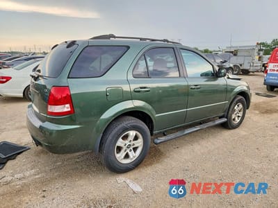 Trzecie zdjęcie samochodu z tyłu: 2004 KIA SORENTO LX VIN:KNDJC733445183762 - miniatura