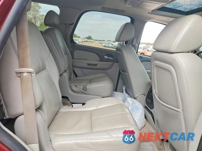 Zdjęcie 11 z 13 samochodu: 2008 GMC YUKON VIN:1GKFK13008J141912 - miniatura